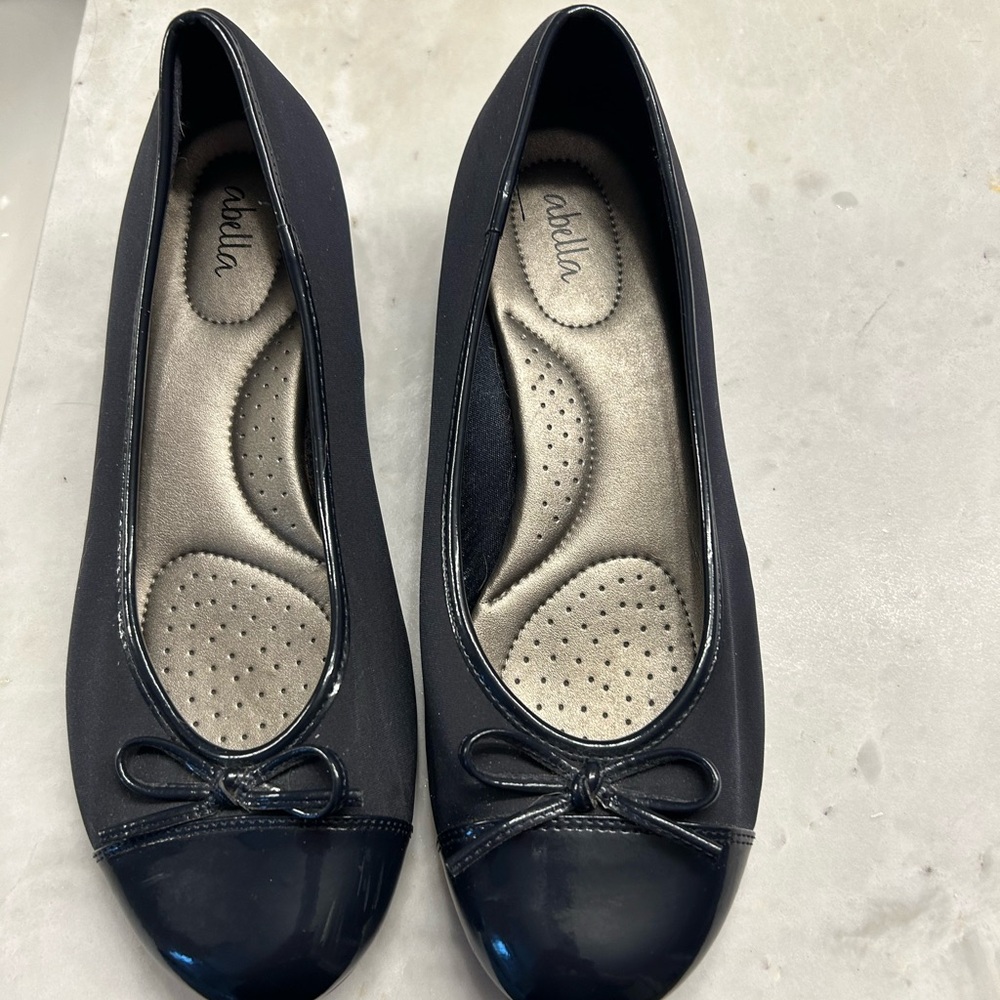 NAILA Women's Blue Ballet Flats